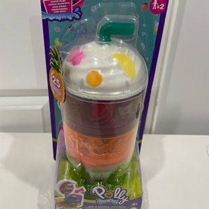 Polly Pocket Spin ‘n Surprise Playset, Tropical Smoothie Waterpark Theme